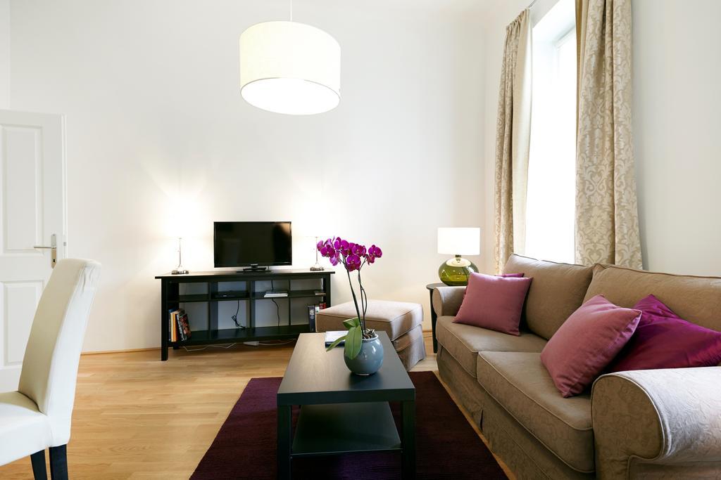 Apartment Theresiengasse Viyana Oda fotoğraf